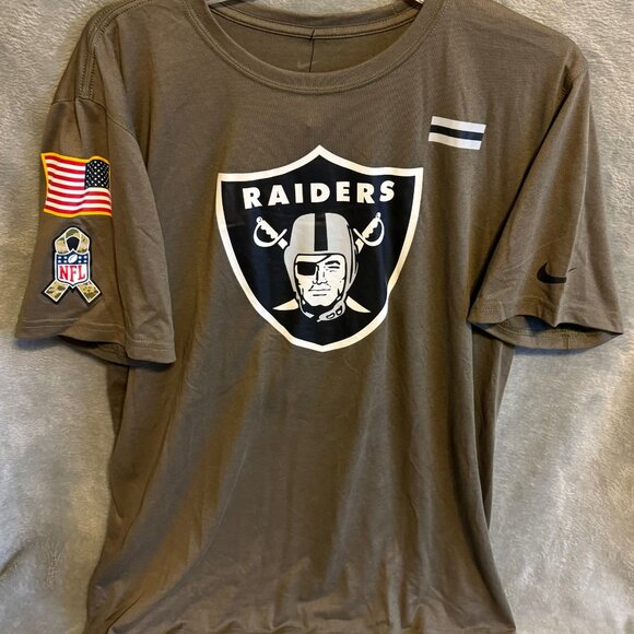 Brand new w/Tags Nike Las Vegas Raiders Salute to Service Dri-Fit T-shirt L - Picture 1 of 6